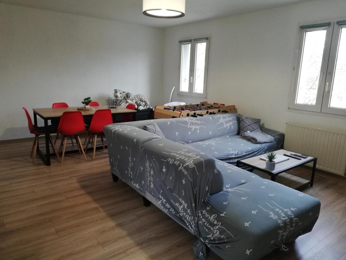 Grand T3 Avec Clim, Parking Et Terrasse Privative - Agen Appartement Buitenkant foto